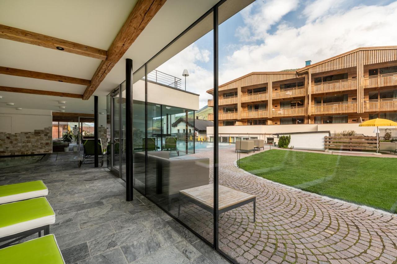 Alpine Nature Hotel Stoll Planca di Sopra المظهر الخارجي الصورة