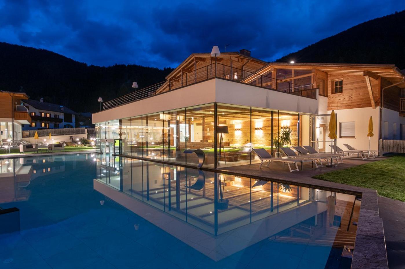 Alpine Nature Hotel Stoll Planca di Sopra المظهر الخارجي الصورة